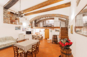 025- La casa di Esmeralda (011017-LT-0667)